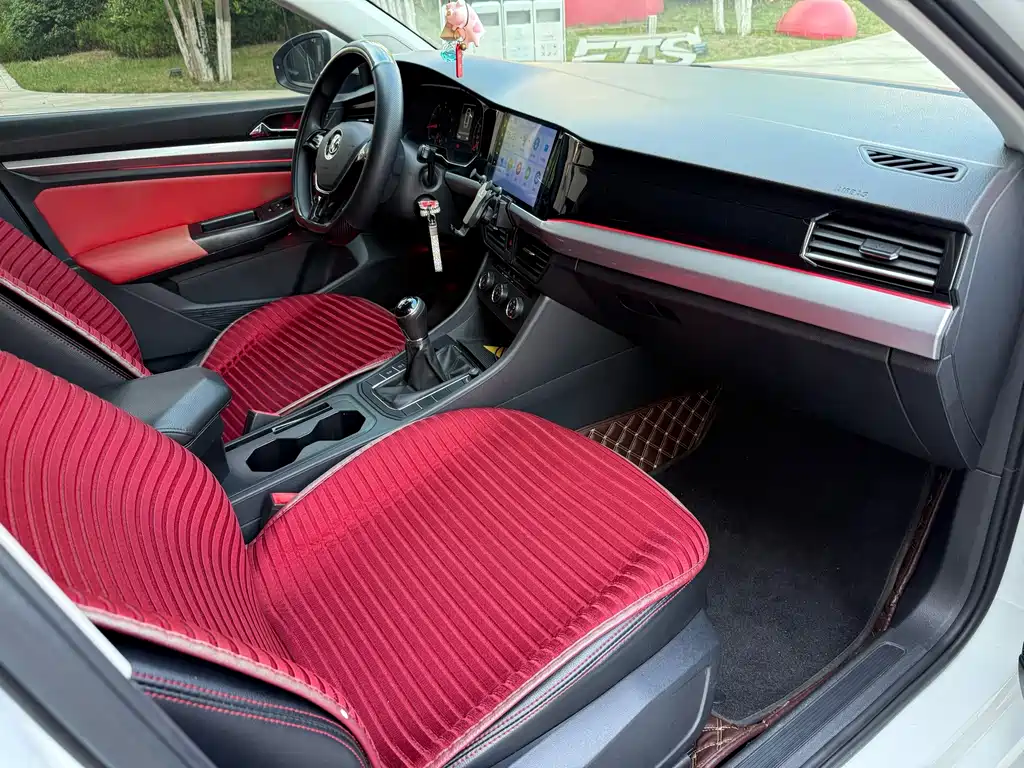 Volkswagen Bora — миниатюра 8
