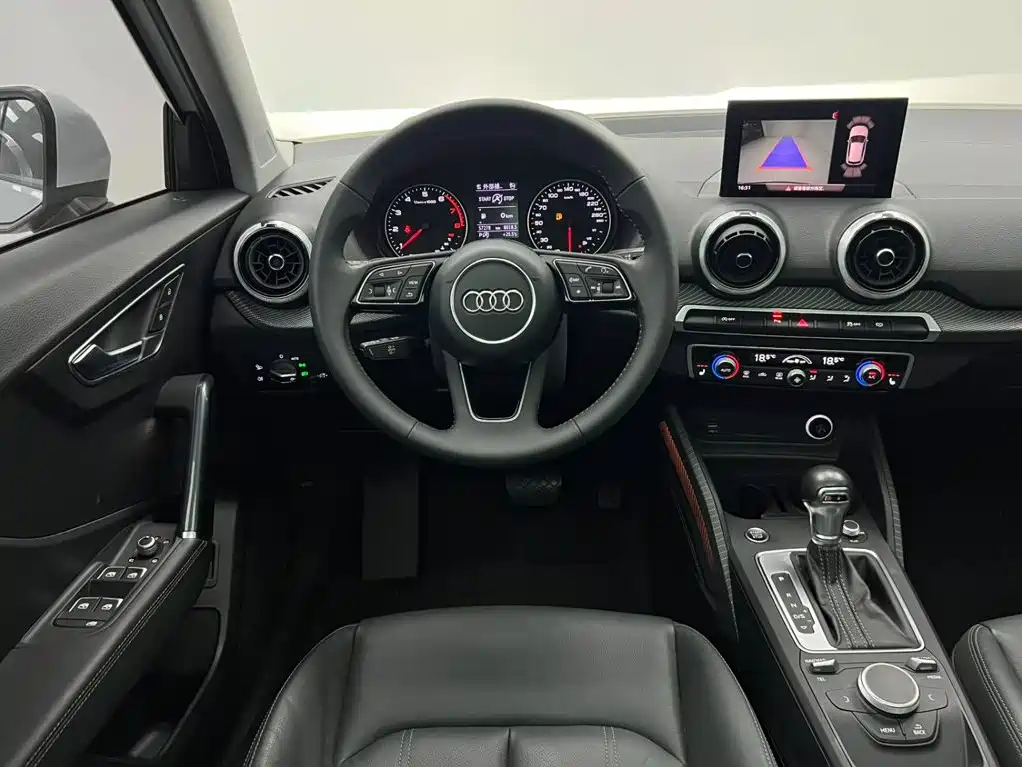 Audi Q2L — миниатюра 19