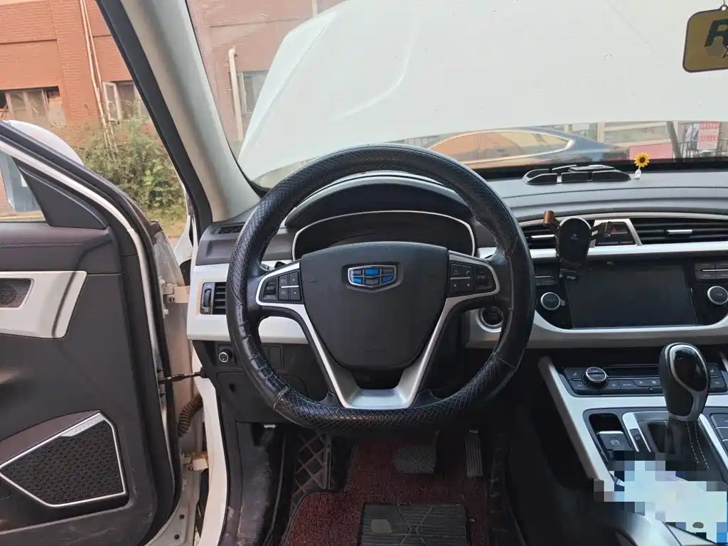 Geely Boyue — миниатюра 6
