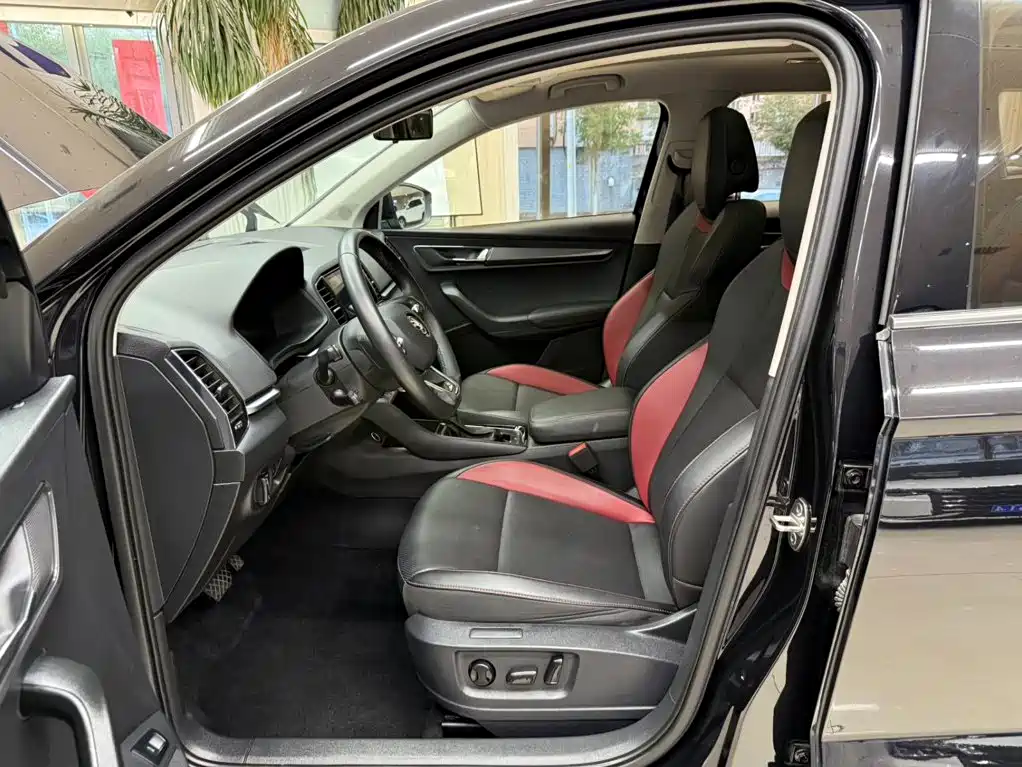 Skoda Karoq — миниатюра 16