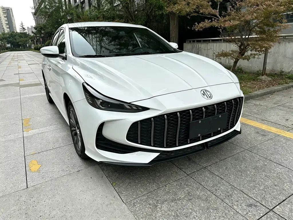 MG MG5 — миниатюра 3