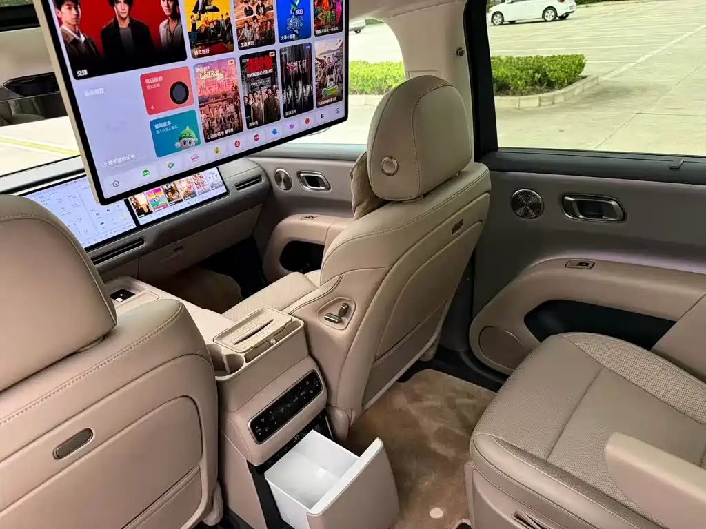 Li Auto Li i8 — миниатюра 6