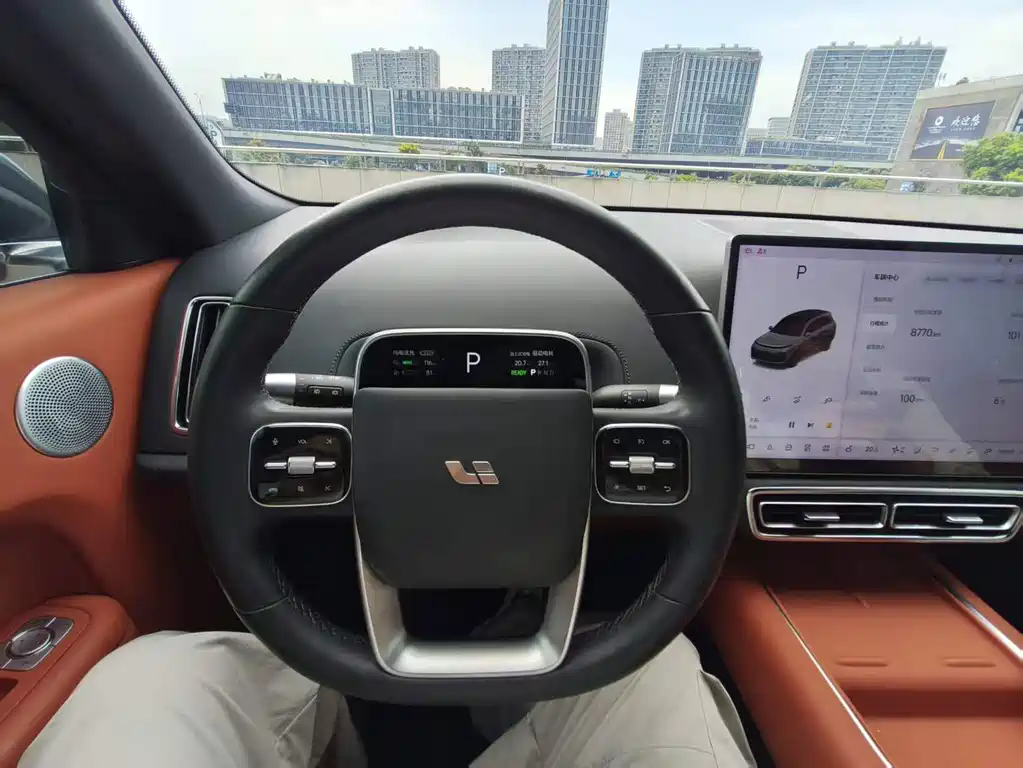 Li Auto Li L8 — миниатюра 16