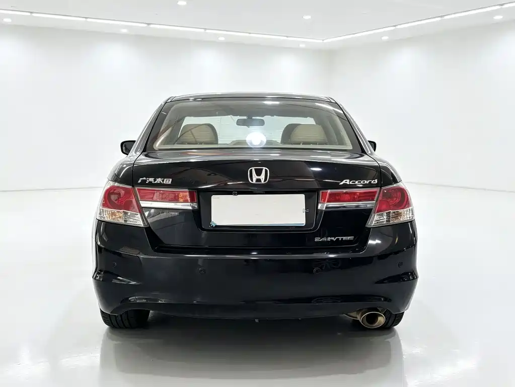 Honda Accord — миниатюра 8