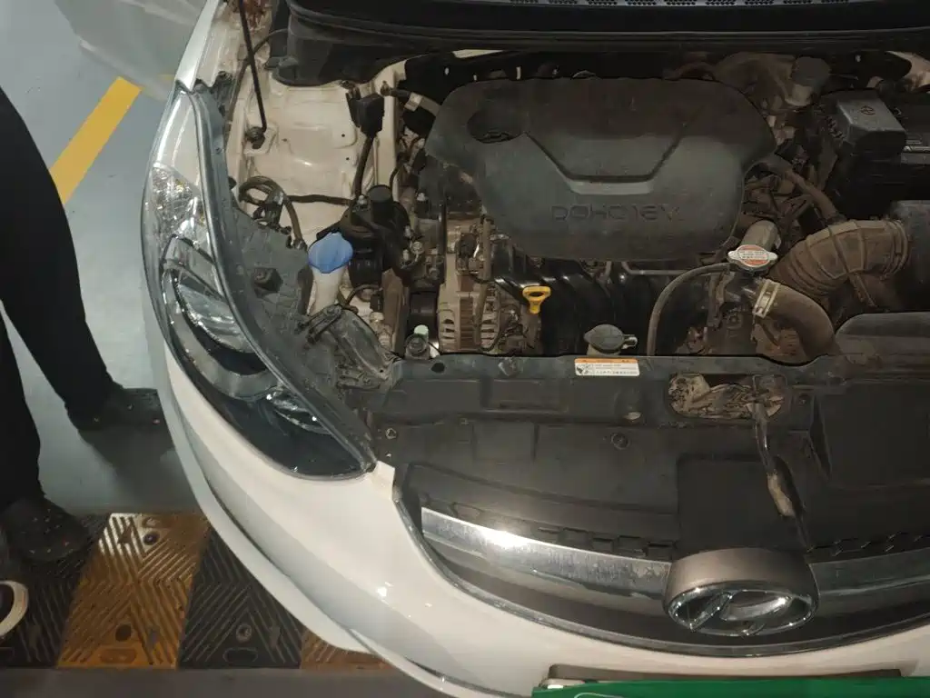 Hyundai Elantra Langdong — миниатюра 20