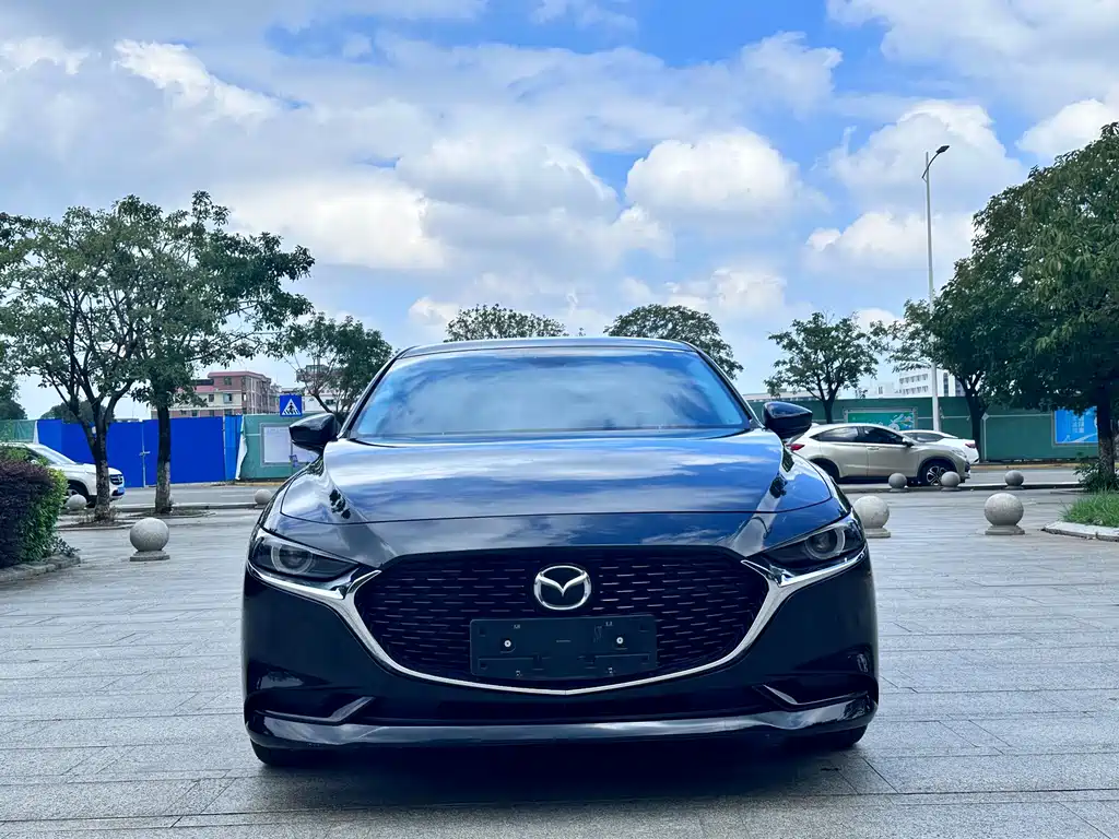 Mazda 3 Axela — миниатюра 2