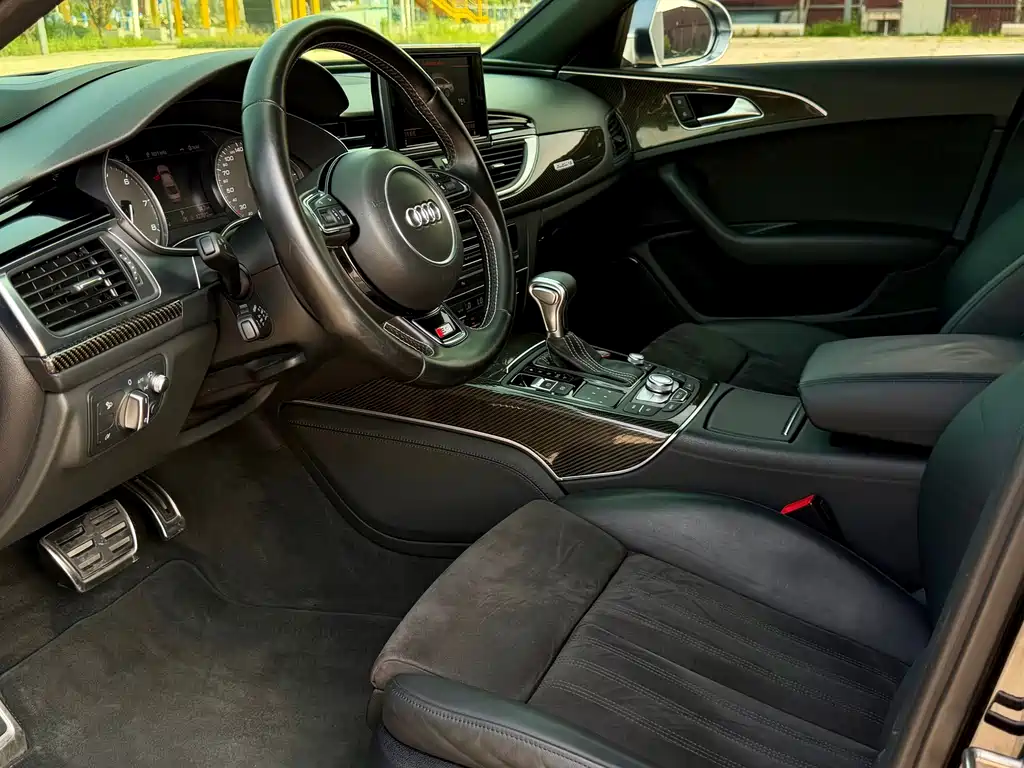 Audi S6 — миниатюра 10