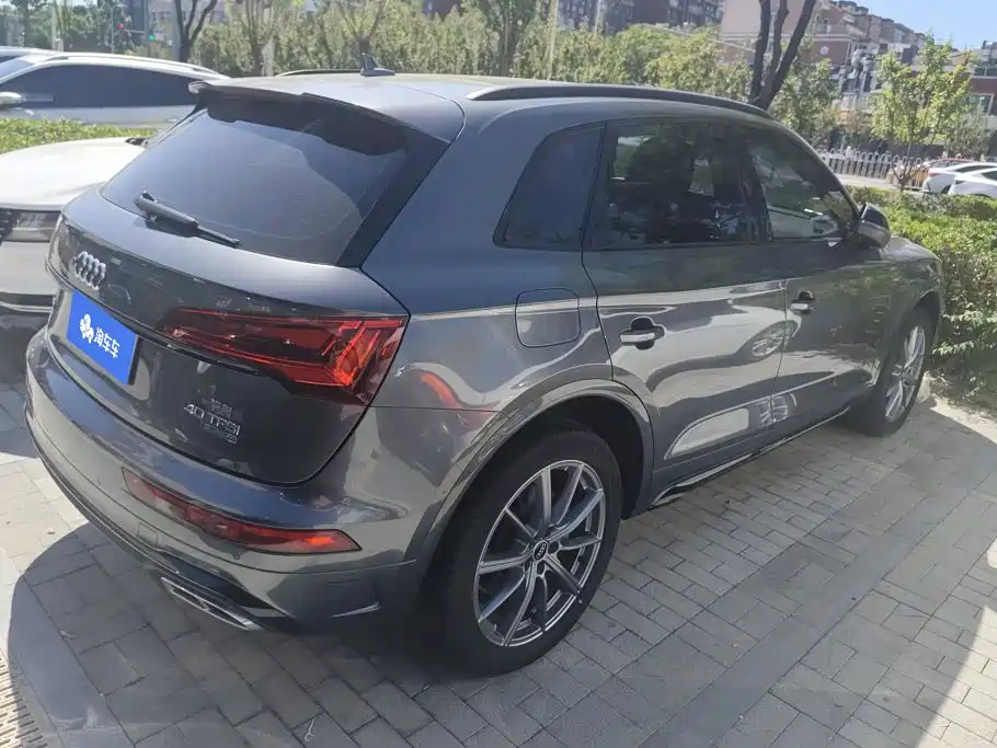 Audi Q5L — миниатюра 3