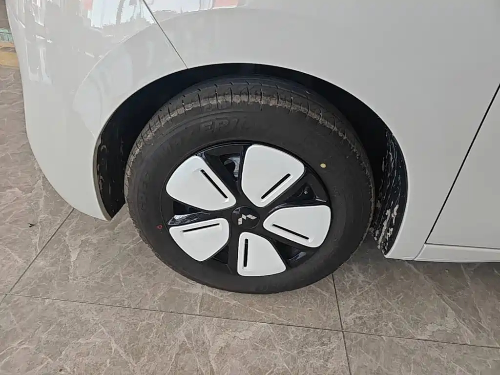 Wuling MINIEV — миниатюра 23