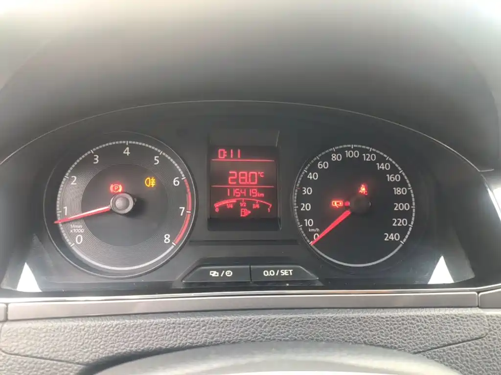 Volkswagen Santana — миниатюра 12