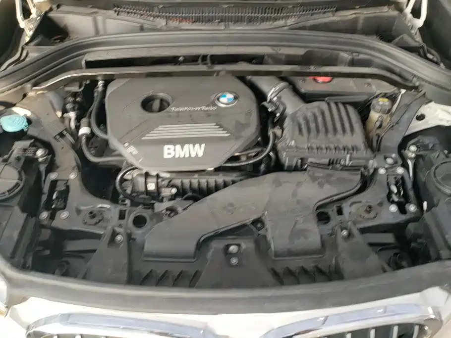 BMW X1 — миниатюра 10
