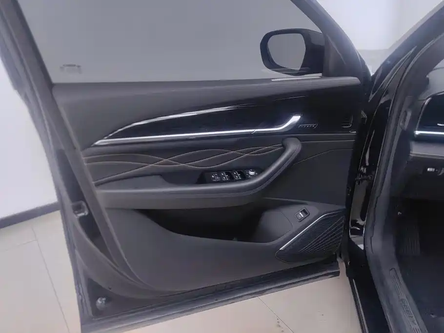 Geely Xingyue L — миниатюра 7