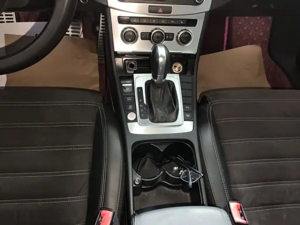 Volkswagen CC — миниатюра 14