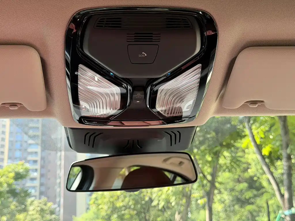 BMW i3 — миниатюра 7