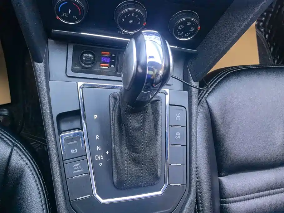 Volkswagen Lamando — миниатюра 16