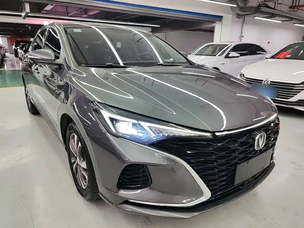 Changan Eado — миниатюра 4