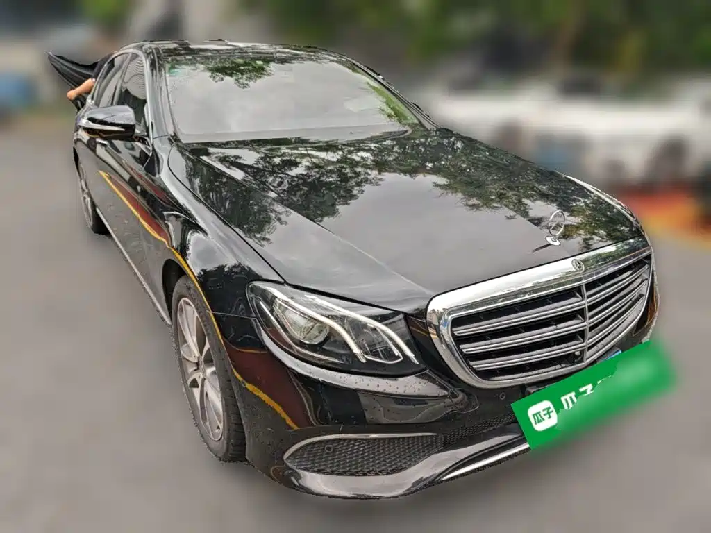 Mercedes-Benz E-Class — миниатюра 24