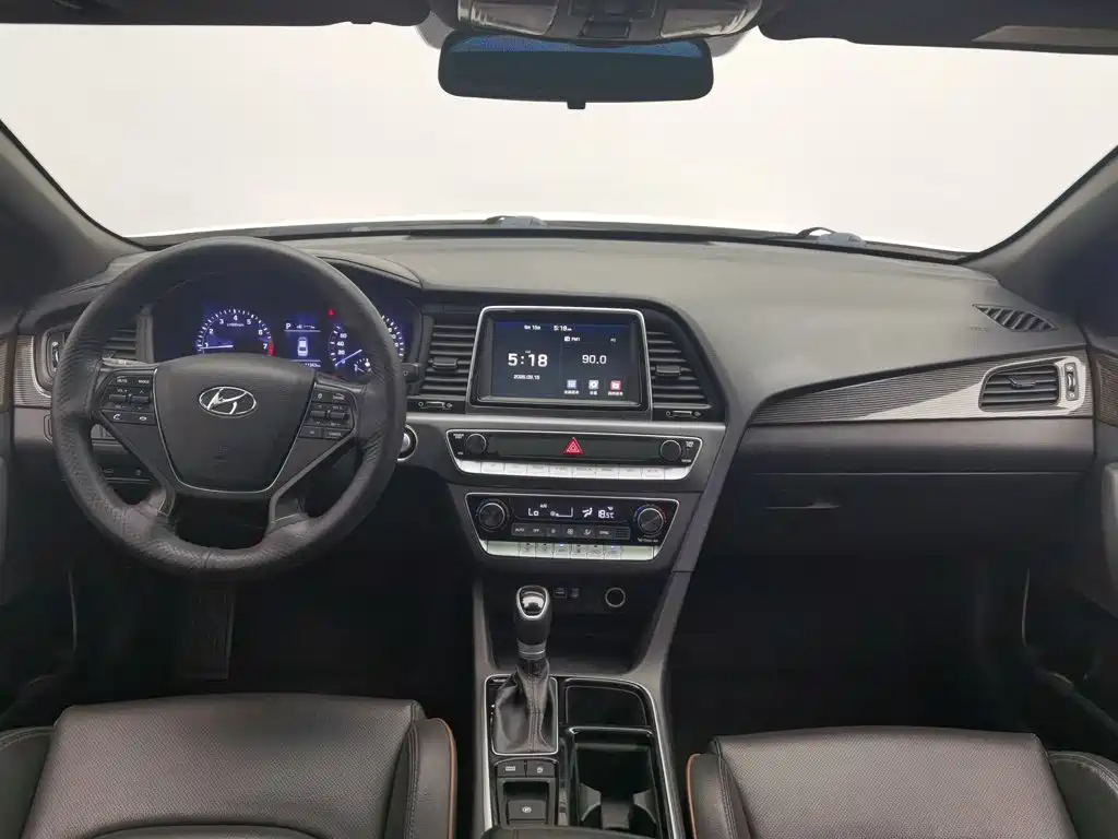 Hyundai Sonata — миниатюра 5