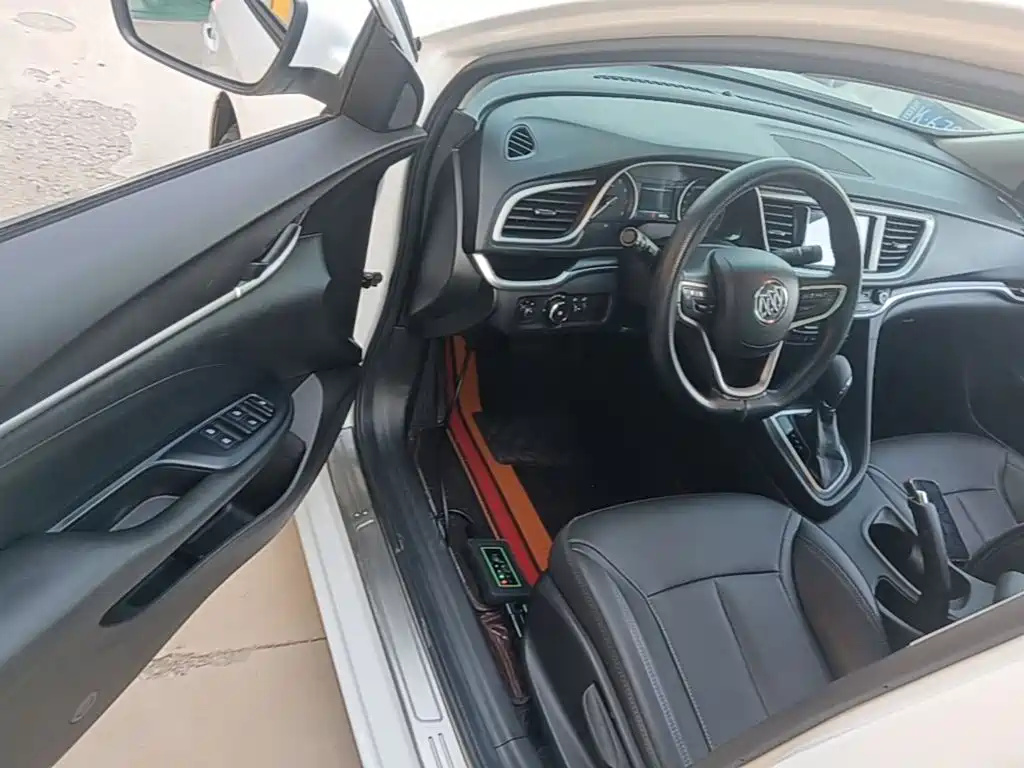 Buick Excelle — миниатюра 16