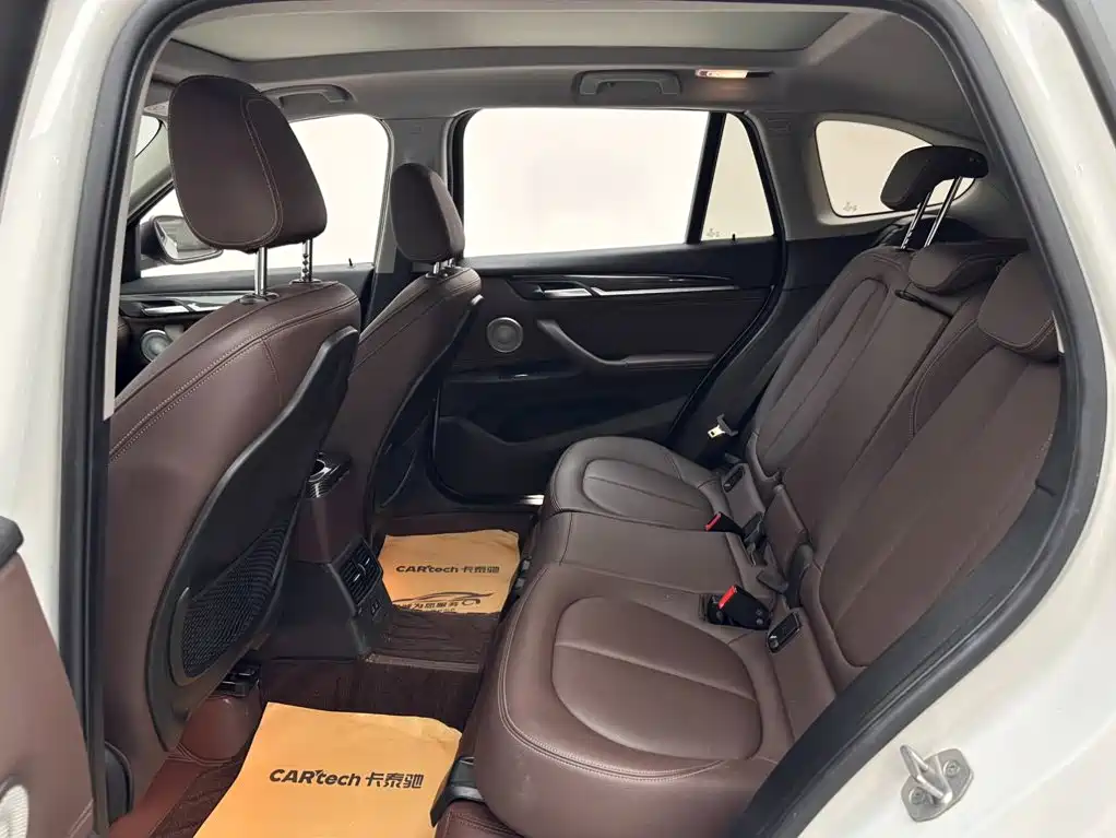 BMW X1 — миниатюра 9