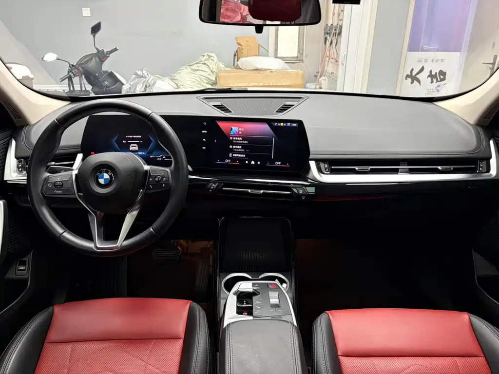 BMW X1 2023 sDrive20Li X