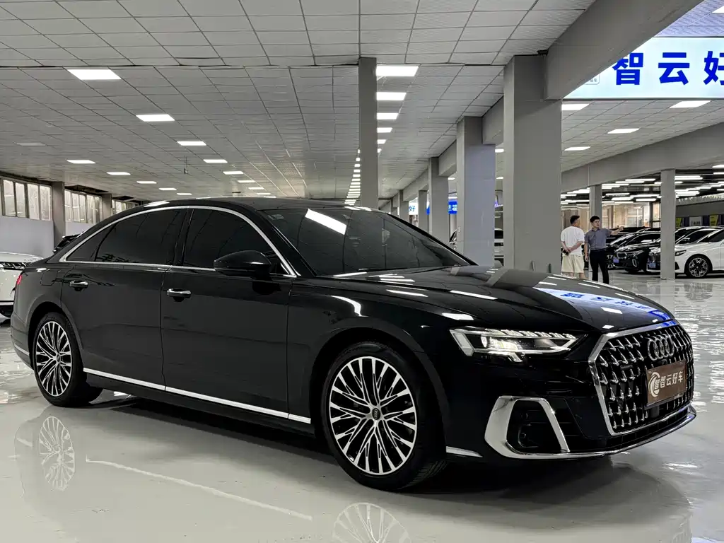 Audi A8 — миниатюра 3