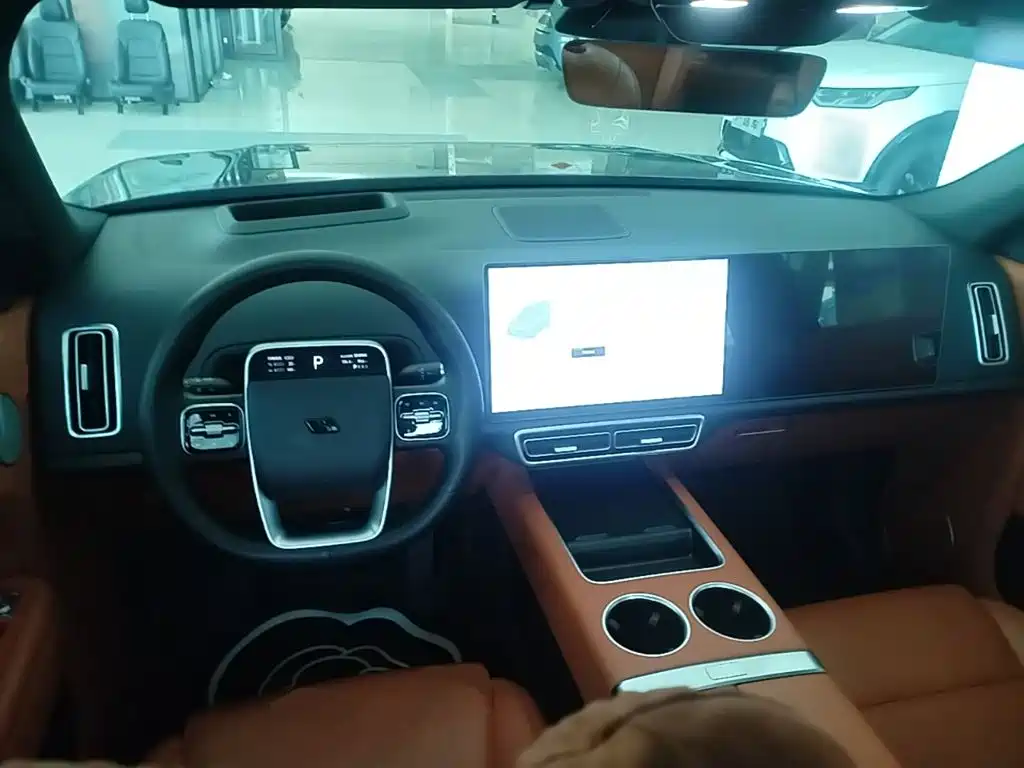 Li Auto Li L9 — миниатюра 10