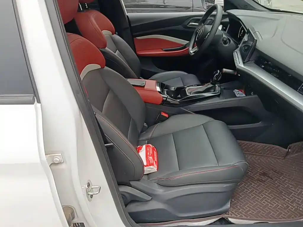 MG MG5 — миниатюра 25