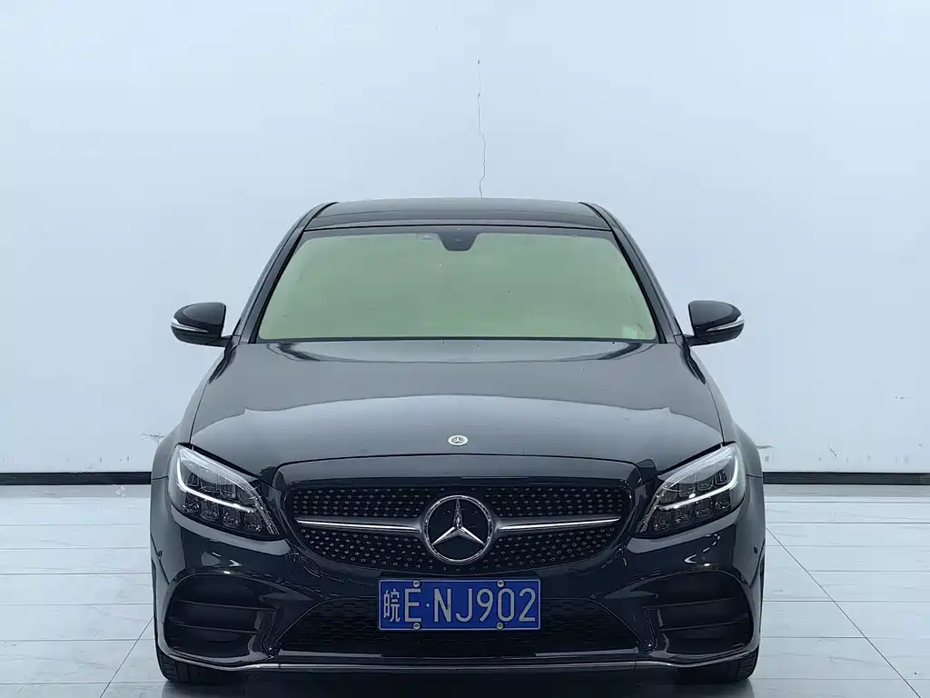 Mercedes-Benz C-Class — миниатюра 2