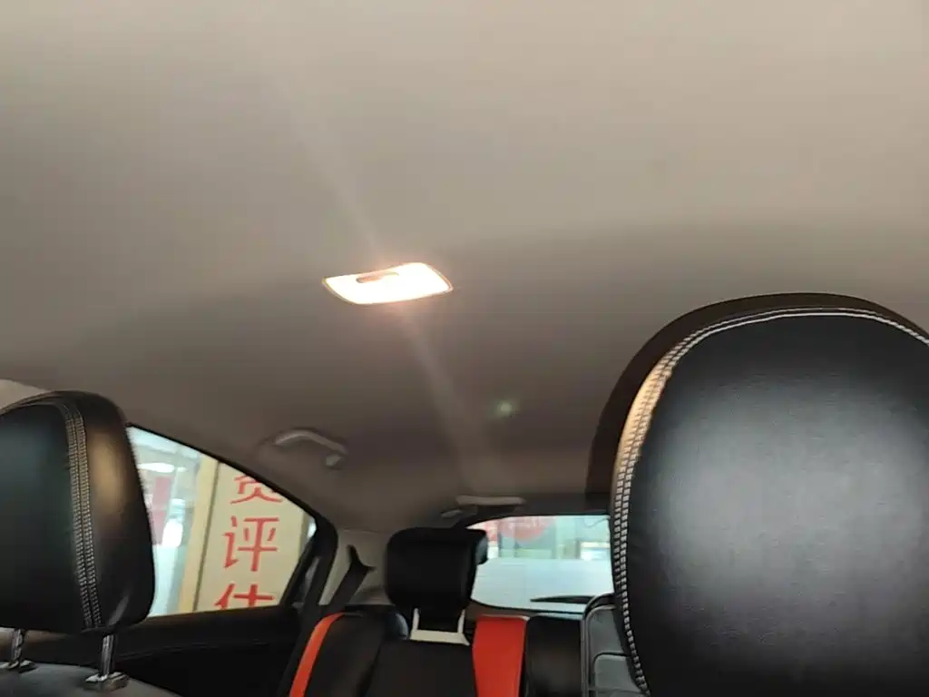Honda Vezel — миниатюра 18
