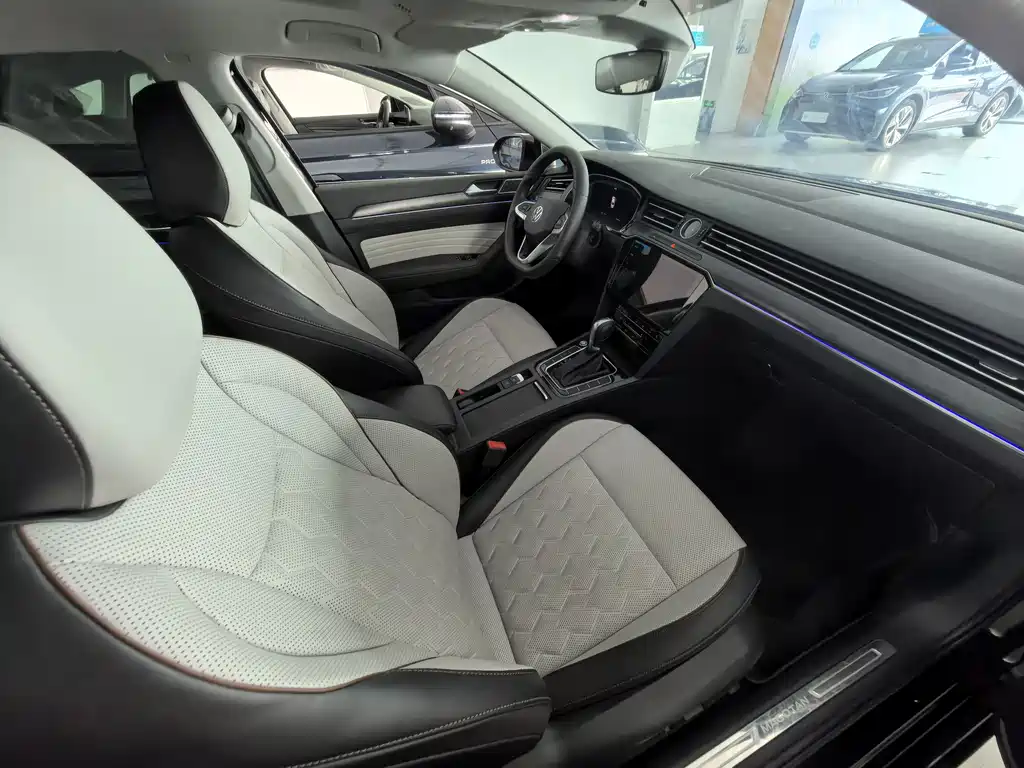 Volkswagen Magotan 2026 3000 380TSI DSG Luxury