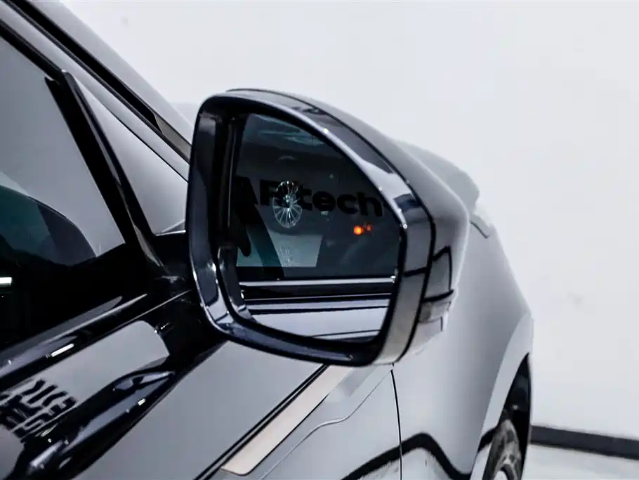 Land Rover Range Rover Velar — фотографии объявления, Фото 15