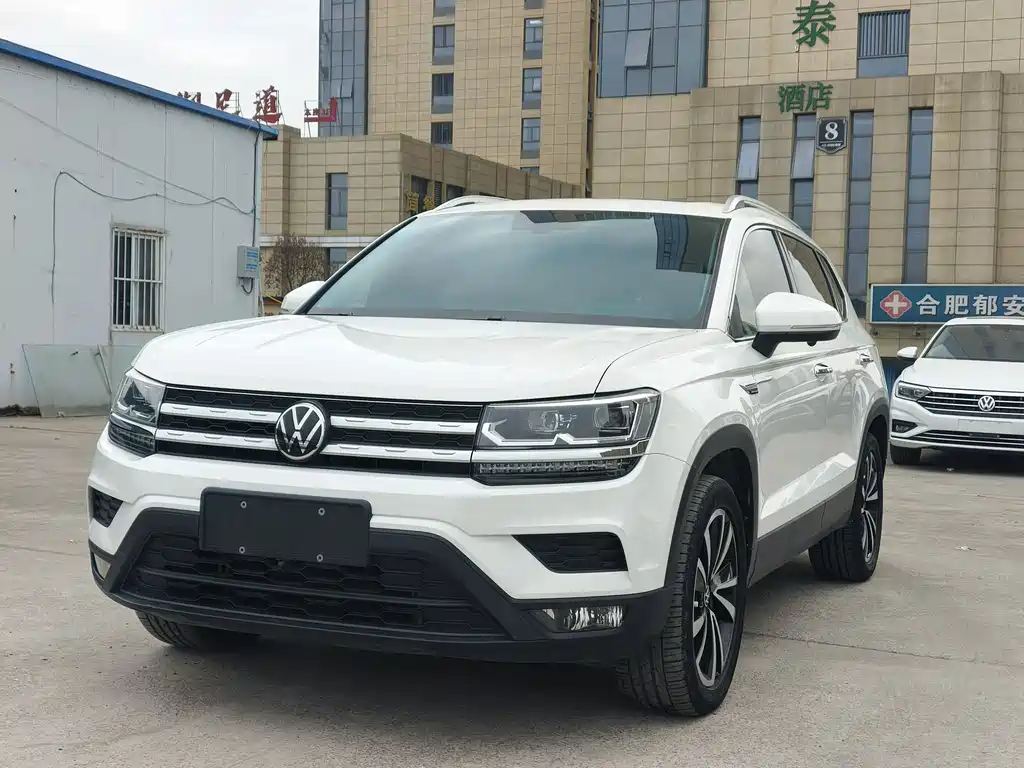 VOLKSWAGEN TUYUE