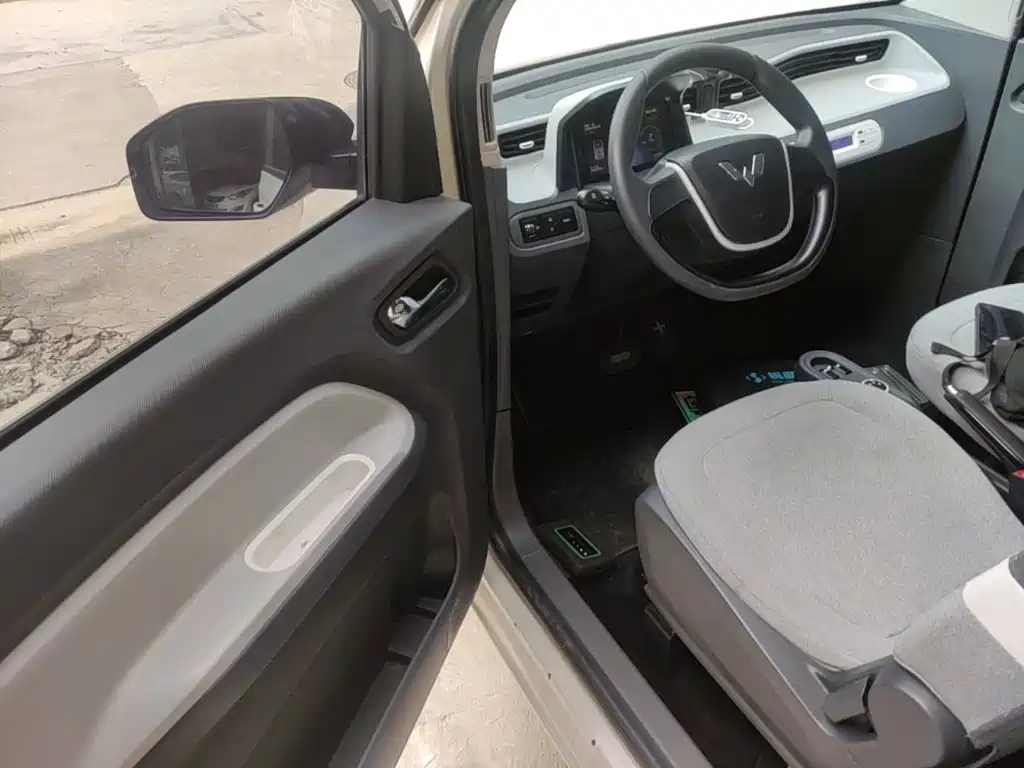 Wuling MINIEV — миниатюра 16