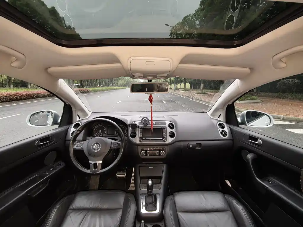 Volkswagen Golf (Import) — миниатюра 9
