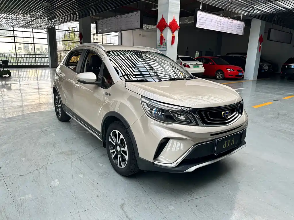 Geely Vision X3 — миниатюра 3