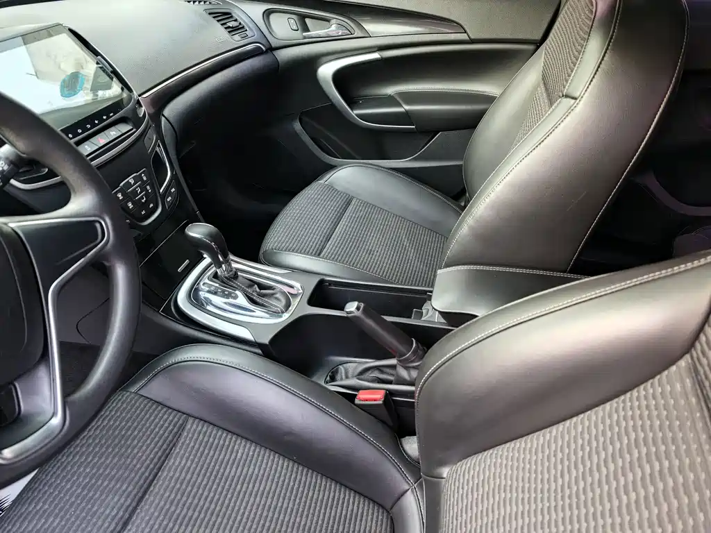 Buick Regal — миниатюра 14