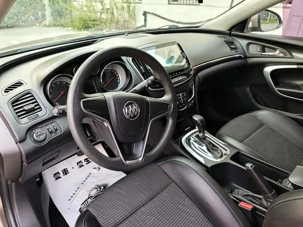 Buick Regal — миниатюра 15