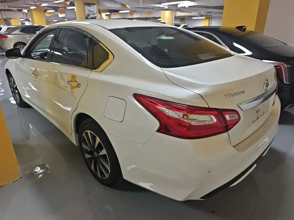 Nissan Teana — миниатюра 5