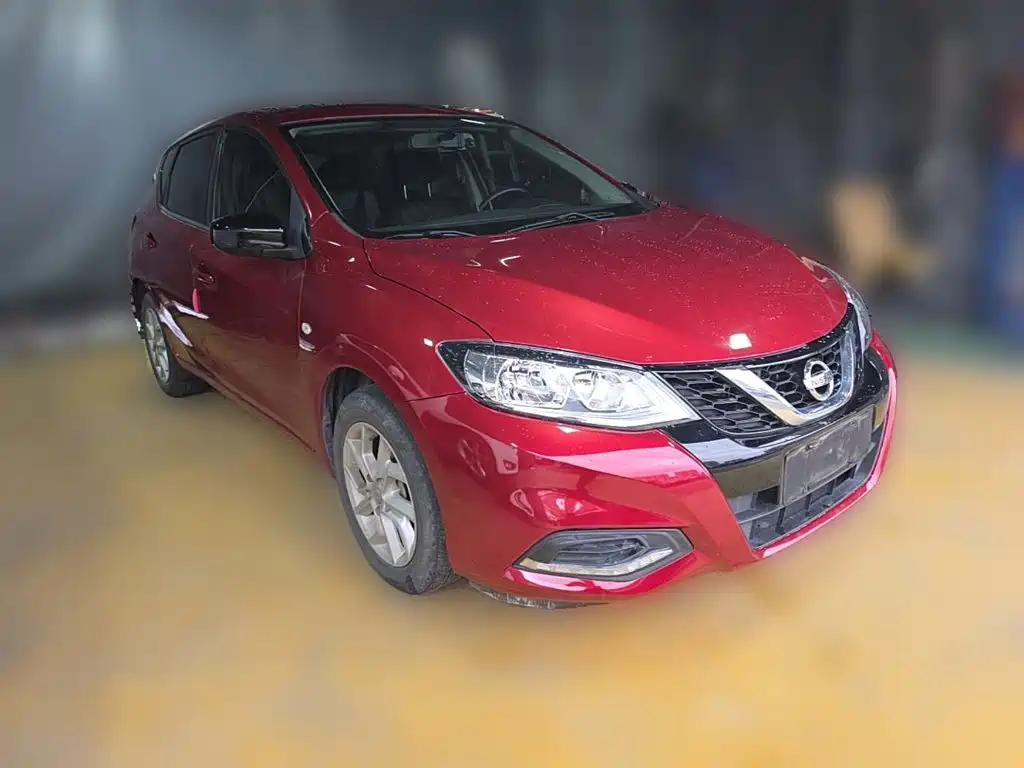 Nissan Tiida — миниатюра 6