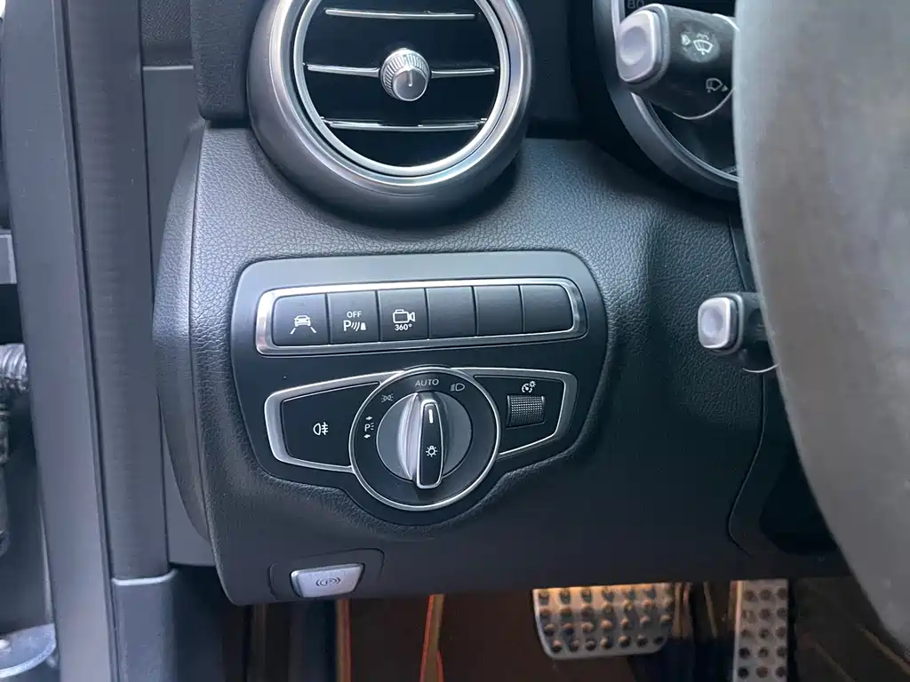 MERCEDES-BENZ C CLASS AMG