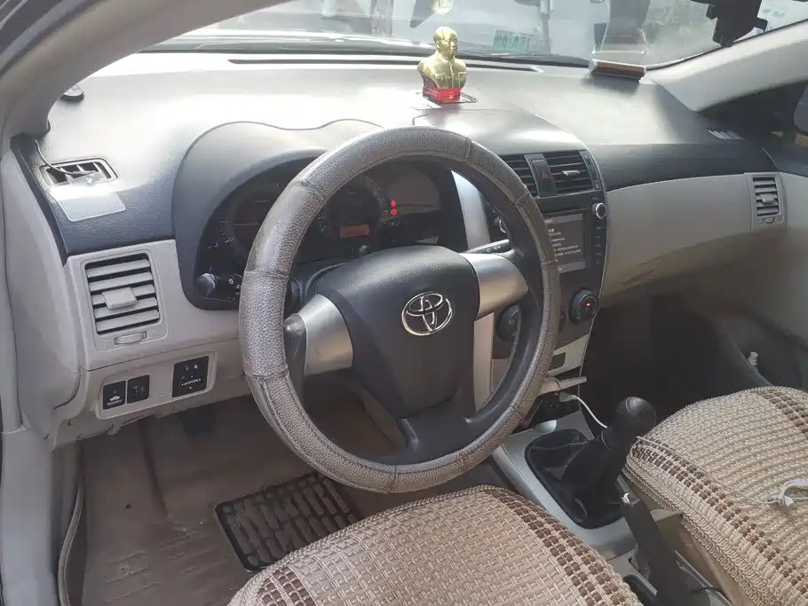 Toyota Corolla — миниатюра 12