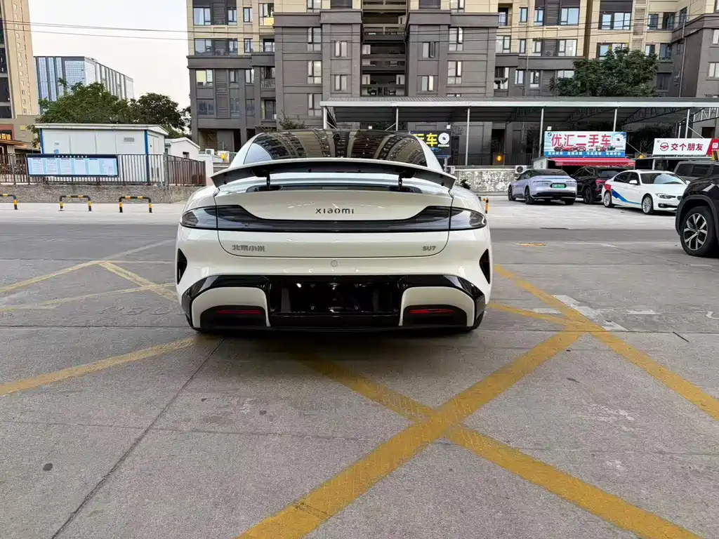 Xiaomi SU7 — миниатюра 8