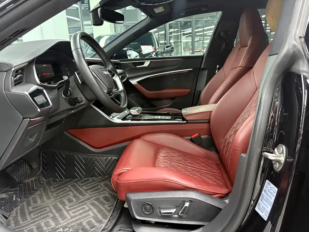 Audi A7L — миниатюра 4