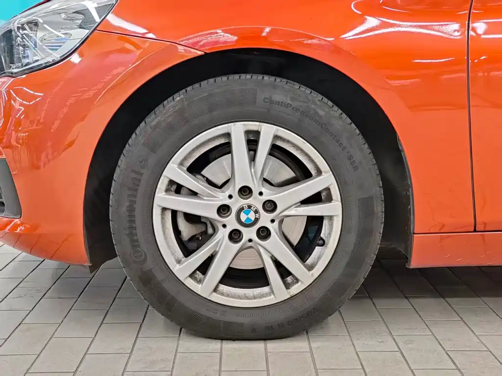 BMW 2 Series Active Tourer — миниатюра 4