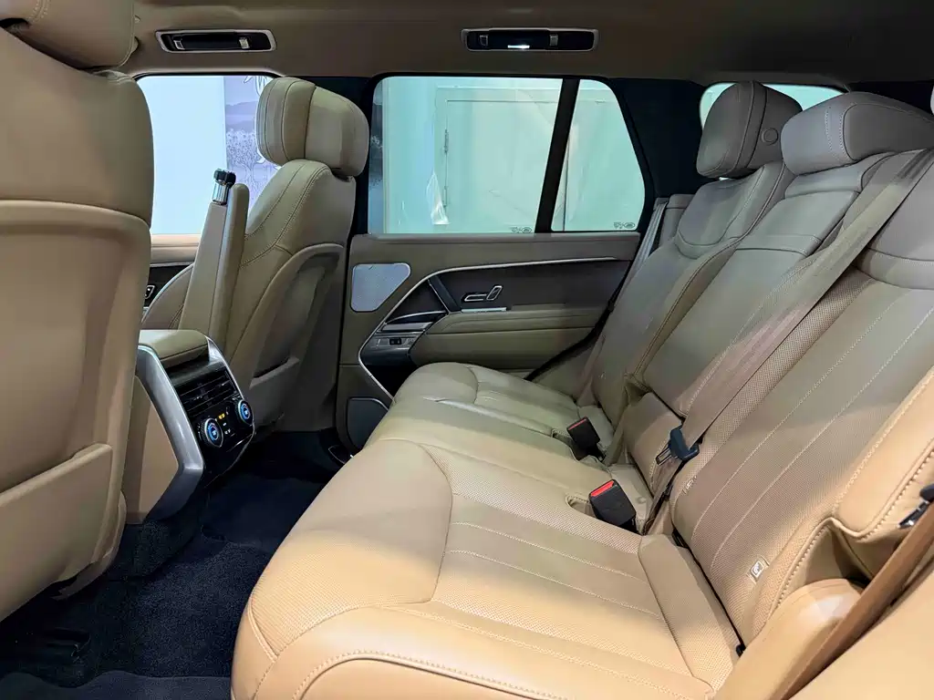 Land Rover Range Rover — миниатюра 15