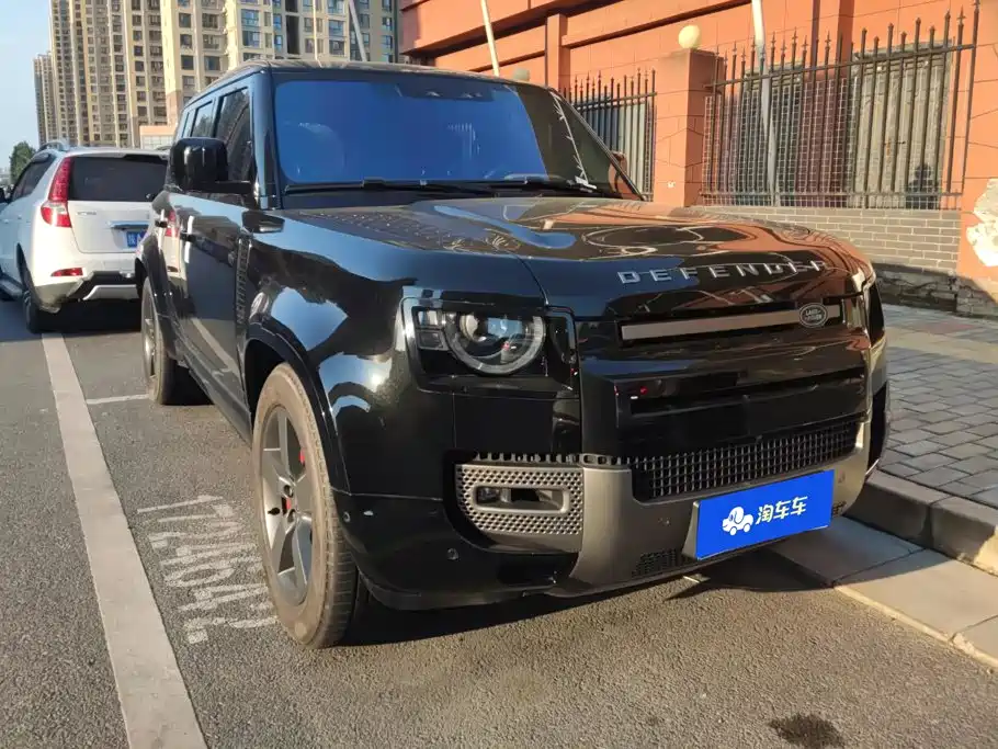 Land Rover Defender — миниатюра 2