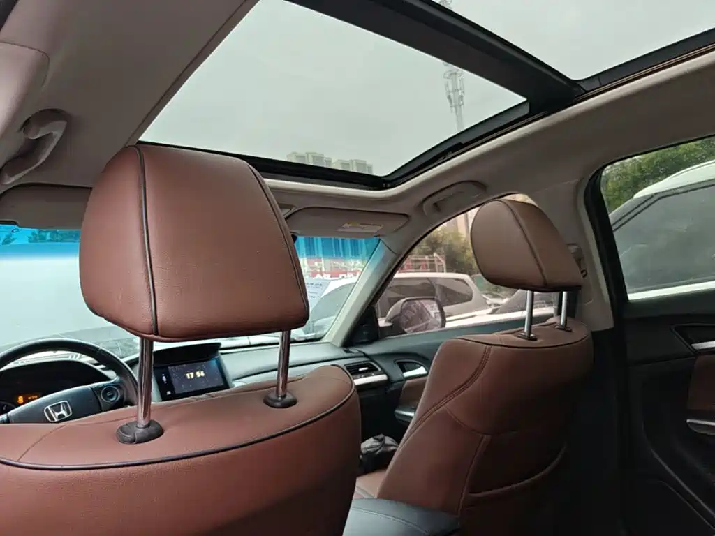 Honda Crosstour — миниатюра 18