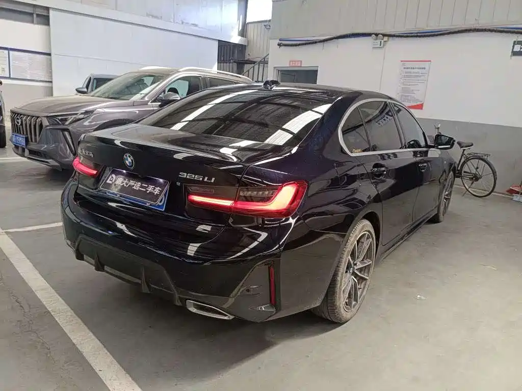 BMW 3 Series — миниатюра 4