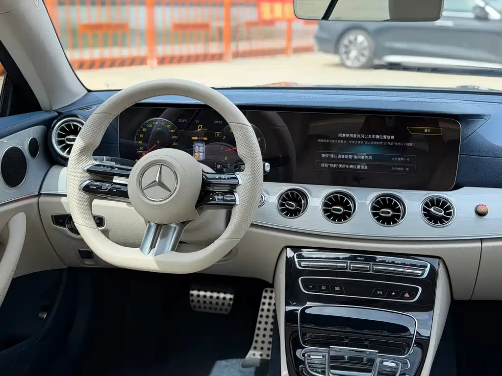 Mercedes-Benz E-Class (Import) — миниатюра 17